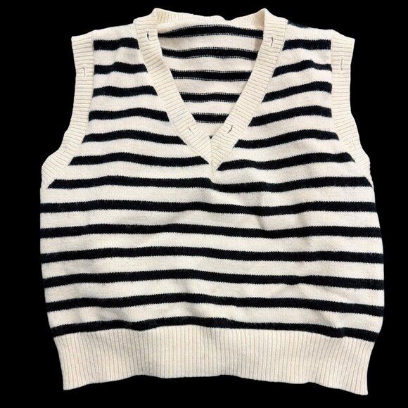Sweaters - Black & White Striped Sweater Vest | V-Neck Knit Vest | Preppy Layering Top | Un